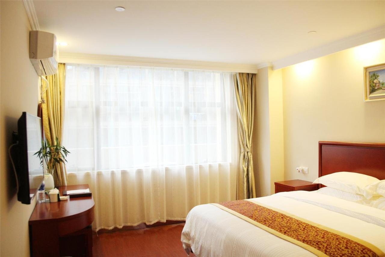 Greentree Alliance Wuxi Yixing Jinyizhong Road Chengbei Rt-Market Hotel Bagian luar foto